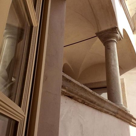 דירות צ'יאוונה La Loggia מראה חיצוני תמונה